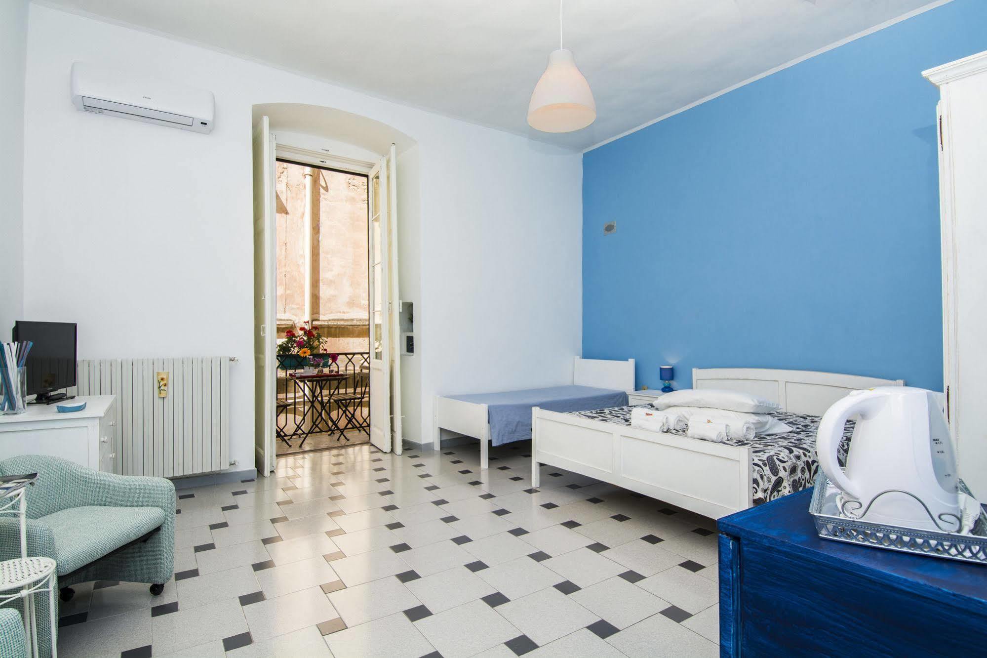 Terra Del Sole Bed & Breakfast Trani Bilik gambar