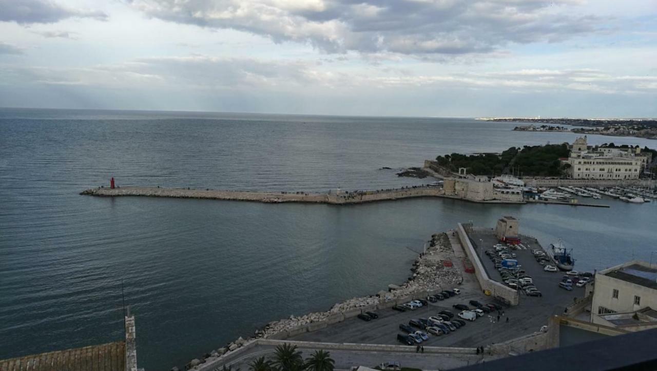 Terra Del Sole Bed & Breakfast Trani Luaran gambar